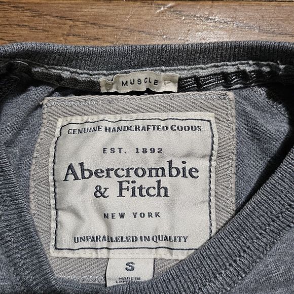 Abercrombie & Fitch Muscle Sweater Mens Small Gray Crewneck Long Sleeve - Picture 4 of 8